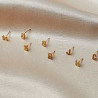 14K Yellow Gold / B Letra Initial Single Earring